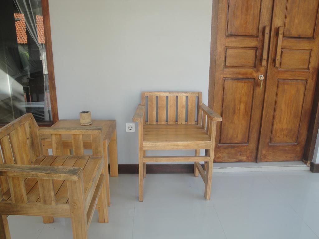 Tri Putri Homestay Kuta  Exterior foto